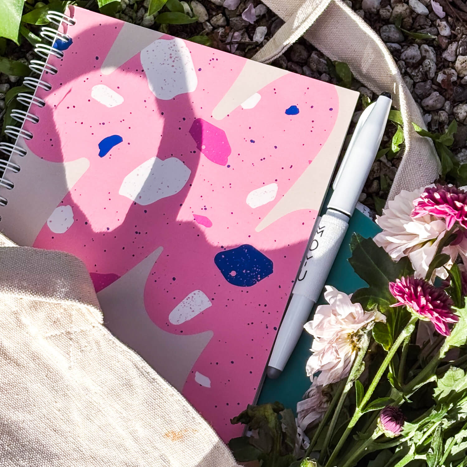 MOYU Flamingo Desert A5 erasable notebook